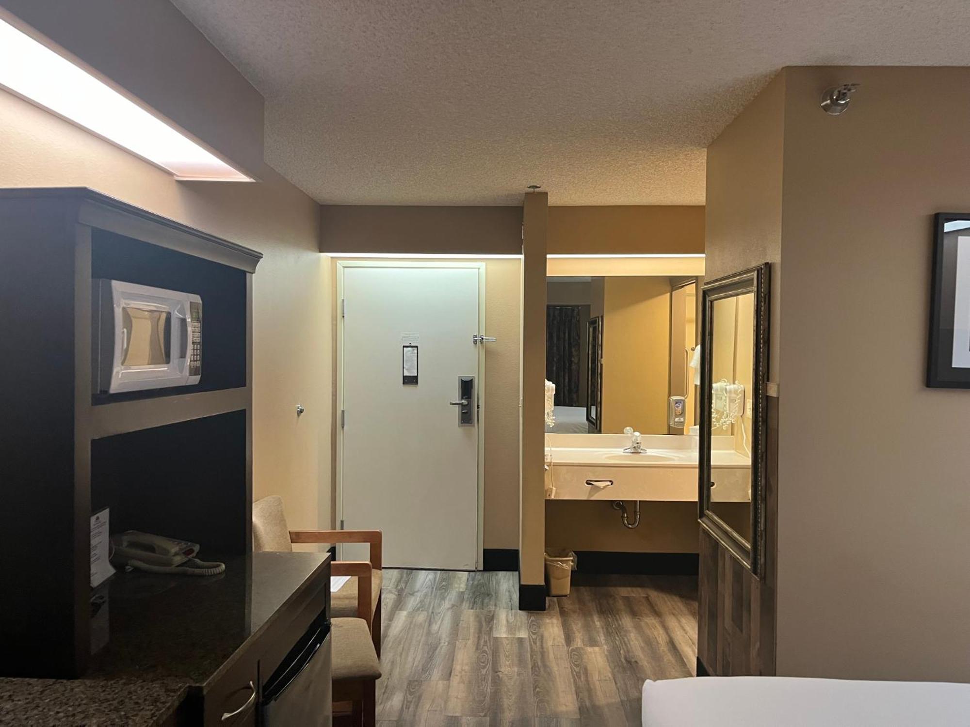 Americas Best Value Inn קליספל מראה חיצוני תמונה